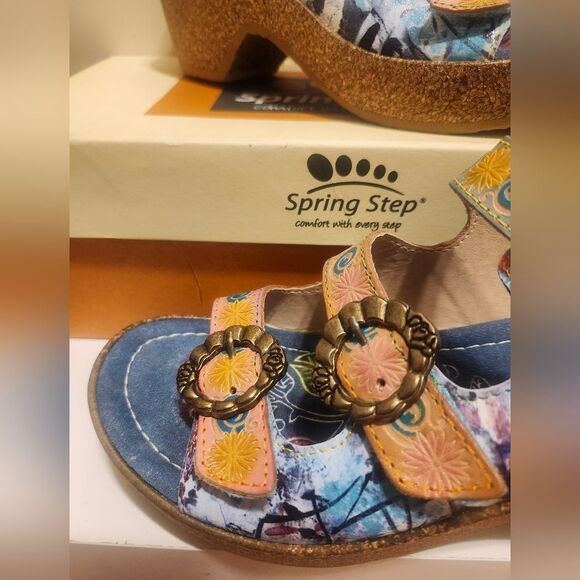 NIB L'Artiste Spring Step "Fillippa" Multi-Color Leather Sandals Sz.6 Ret.$160 - Picture 3 of 14